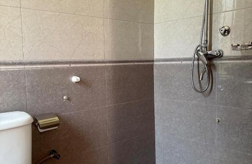 Soroti Apartment | AeroRock 6A