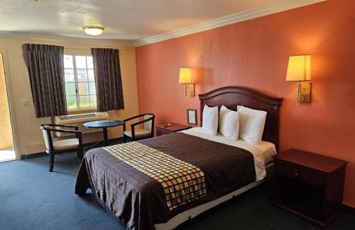 Mojave Hotel | Aerospace Inn