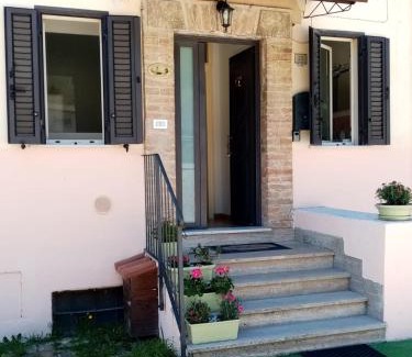 Bovara House | AFFITTACAMERE AQVA FONTIS