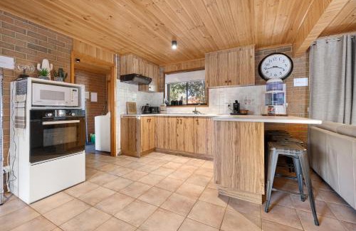 Inverloch House | Affordable GEM in the heart of Inverloch