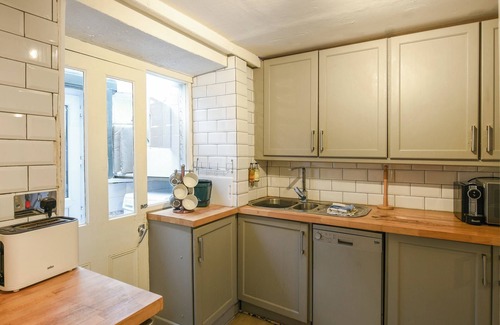 Machynlleth Cottage | Afon Dulas Valley Cottage