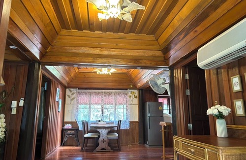 Thong Krut Villa | Aforetime Village in Samui