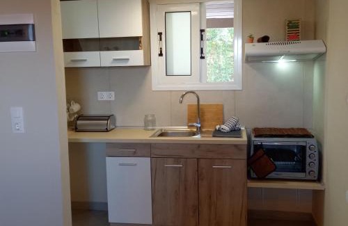 Chlomos Apartment | Agia Pelagia seaview apartments