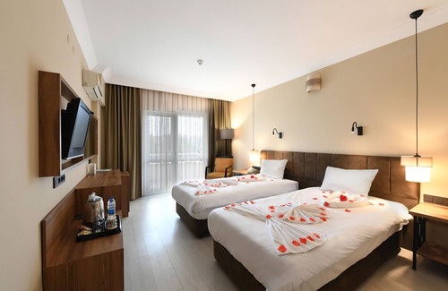 Altıeylul Hotel | Agiros Thermal Resort Spa Hotel