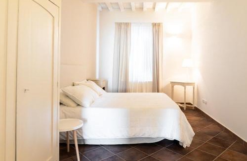 Valiano Apartment | Agriturismo Antica Corte - Glicine