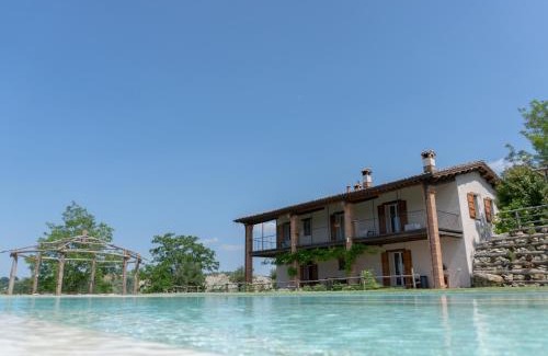 Oriolo dei Fichi House | Agriturismo Camponovo