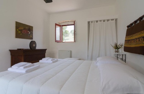 Altomonte House | Agriturismo di Serragiumenta