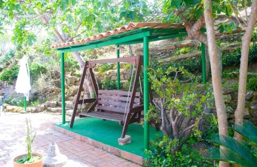 Ficarra House | Agriturismo Fattoria di Grenne