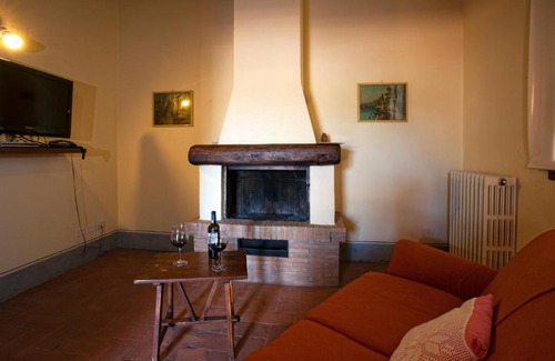 Castelnuovo Berardenga Apartment | Agriturismo Podere Fornacino