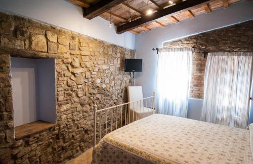 Montebello di Bertona House | Agriturismo La Solagna