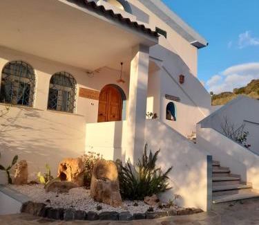 Onifai House | Agriturismo Palas De Serra Country Resort