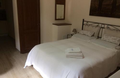 Pistoia House | Agriturismo Terrarossa