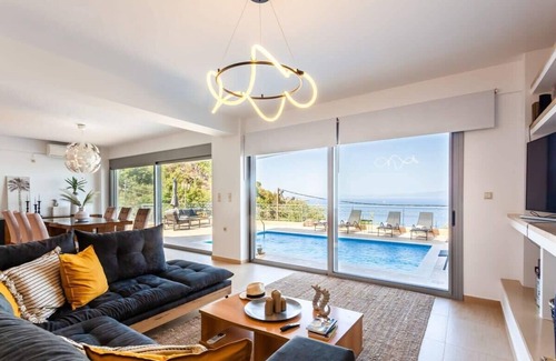Diasella Villa | Aigli Luxury Villa - Panoramic Seaview Retreat