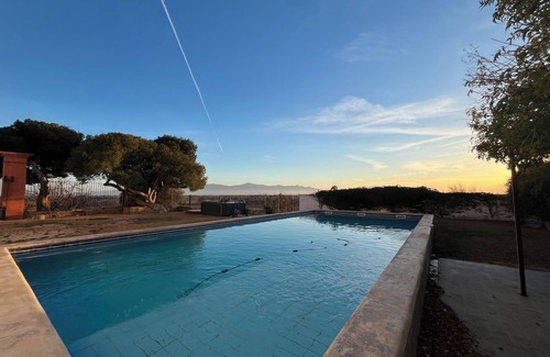 Cabestany House | Aile de Château Avec Piscine au Milieu des Vignes, à 10 mn des Plages
