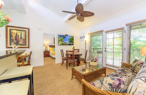 Historic Lahaina Front Street Apartment | Aina Nalu D202 condo