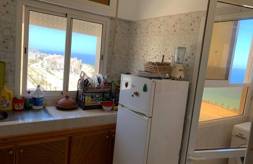 Al Hoceima Apartment | Air-conditioned apartment for rent