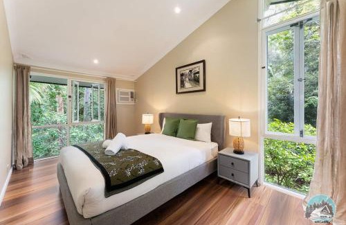 Warrawee House | Aircabin - Warrawee - Sydney - 5 Beds House