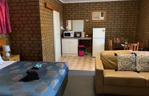 Whyalla Norrie Hotel | Airport Whyalla Motel