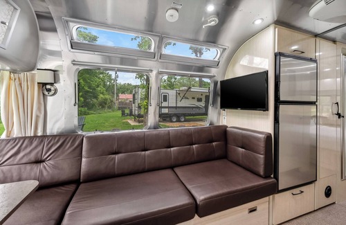 Bull Creek House | Airstream Serenity Nightly Rental