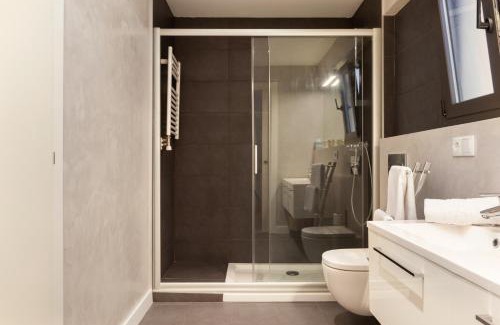 Esquerra de l'Eixample Apartment | Akira Flats Urgell apartment
