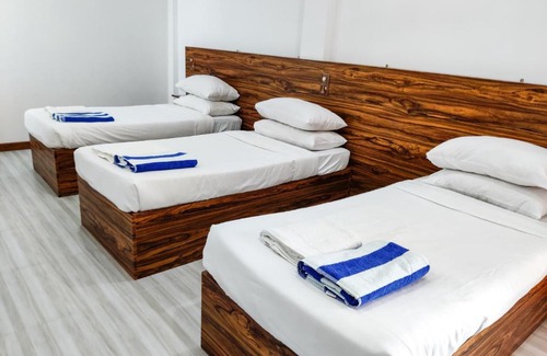 Thulusdhoo Island House | Akiri Surf Residence