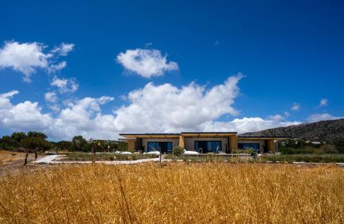 Gialos Apartment | Akra Grammeno Beachfront Villas