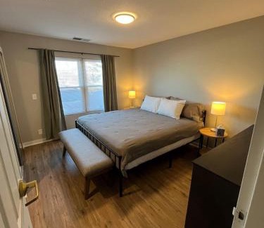 South Central Omaha Apartment | Aksarben 1 Bedroom-Close to I-80