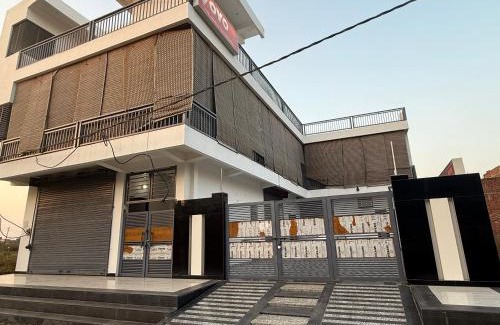 Kannauj Hotel | Akshay Continental
