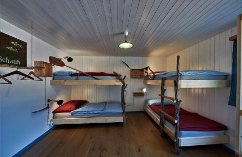 Glarus Sued Hostel | Aktivhostel HängeMatt