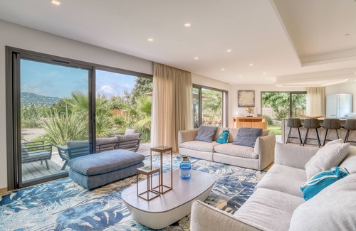 Le Lavandou House | Akwabay - Les Villas du Cap