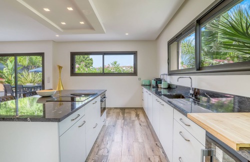 Le Lavandou House | Akwabay - Les Villas du Cap