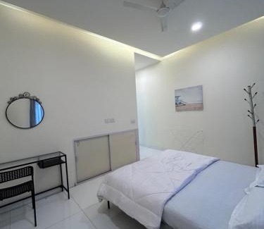 Toli Chowki Apartment | AL Amoodi Penthouse/Apartment.