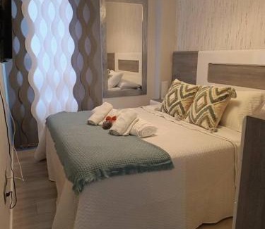 Las Campas y San Claudio Apartment | ¡Al lado de la Clínica Oftalmológica Vega!