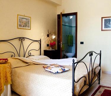 Alia House | Al Lago Verde
