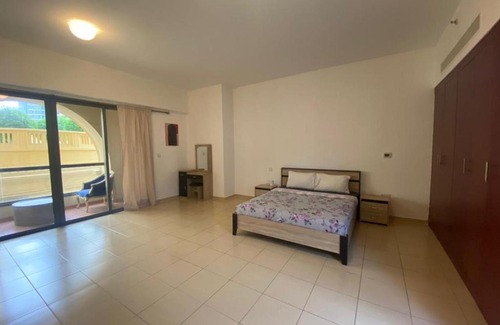 Umm Suqeim 3 Apartment | Al Mashreq Luxury 3 BR Rimal 4, 5 min walk to beach