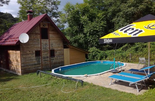Bajina Basta House | Alaske kolibe