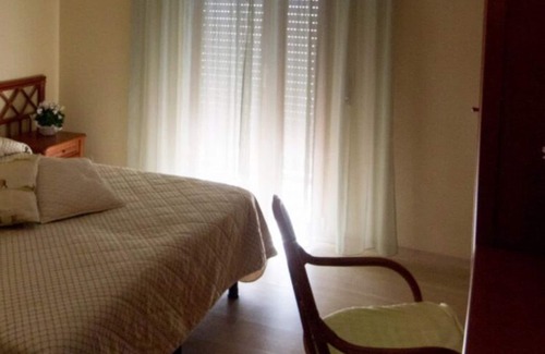 Varese Ligure Hotel | Albergo Amici