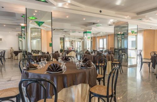 Mangone Hotel | Albergo Carpino