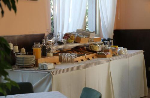 Lentate sul Seveso Hotel | Albergo Nardini