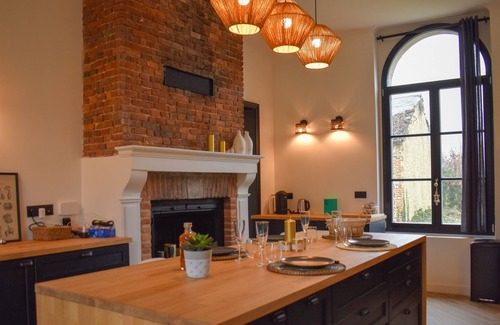 Lieurey House | Albertine Manor