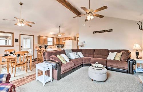 Albrightsville House | Albrightsville Cabin with Fire Pit Swim, Hike and Ski