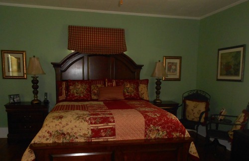 Cana Cabin | Alderman-Worrell Cabin, Enjoy Charming Newly Restored Cabin