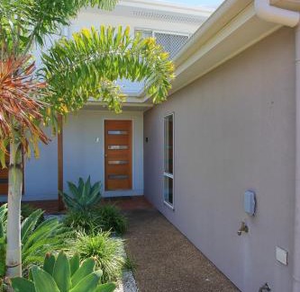 Svensson Heights Apartment | Alexandra Apartments