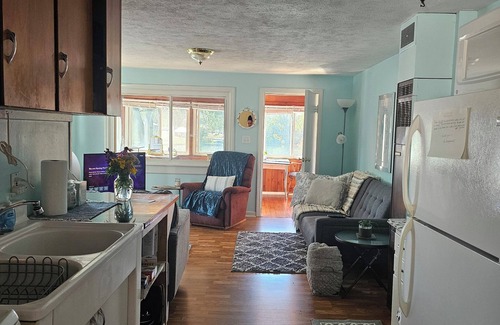 Hastings Apartment | Algonquin Lakeside Suites with Private Dock