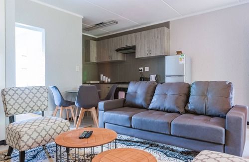 Bedfordview Apartment | #AlimamaSpaces: Manson's Bedford Haven