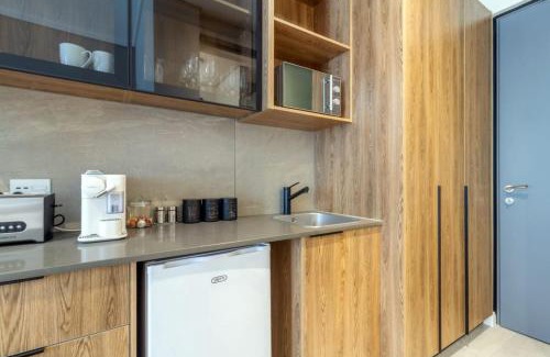 Menlyn Apartment | AlimamaSpaces The Noxy Menlyn Maine