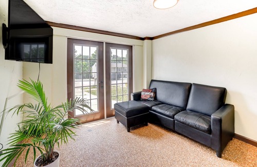 Ingomar House | Aliquippa Studio w/ Smart TVs & Gaming Console!