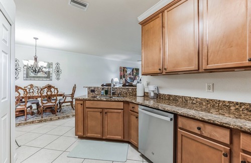 Bradenton Villa | All Peace & Quiet With Water View