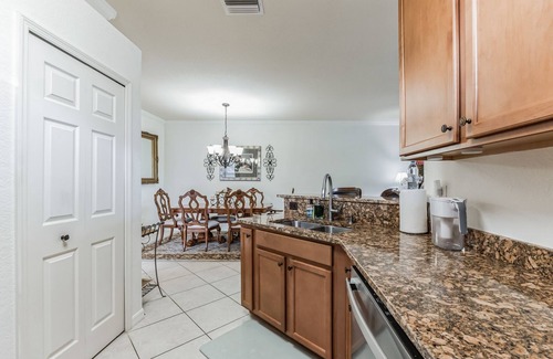 Bradenton Villa | All Peace & Quiet With Water View