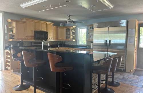 L'Amable House | All Season Lakefront Home nHot Tub, Theatre Room, ATV/Snowmobile/Hiking Trails